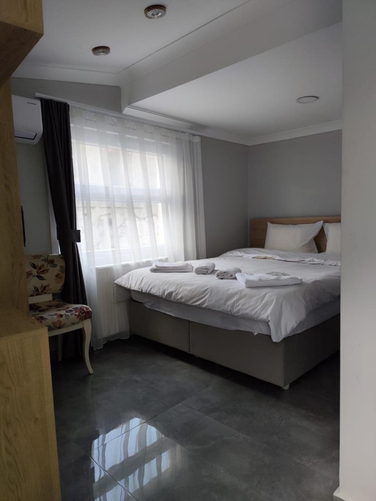 Moonlight Hotel Istanbul Bagian luar foto