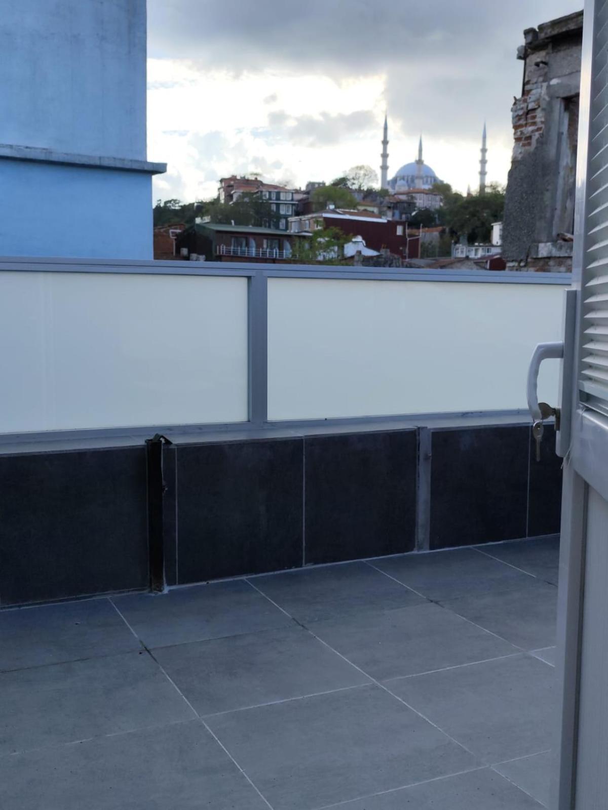 Moonlight Hotel Istanbul Bagian luar foto