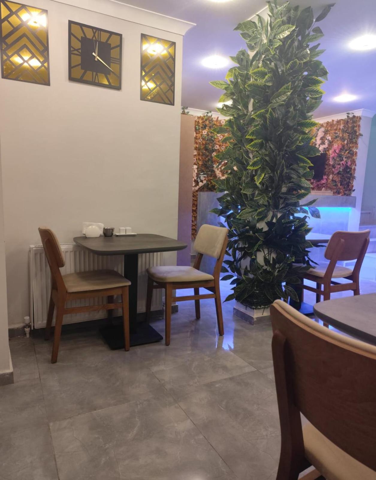 Moonlight Hotel Istanbul Bagian luar foto