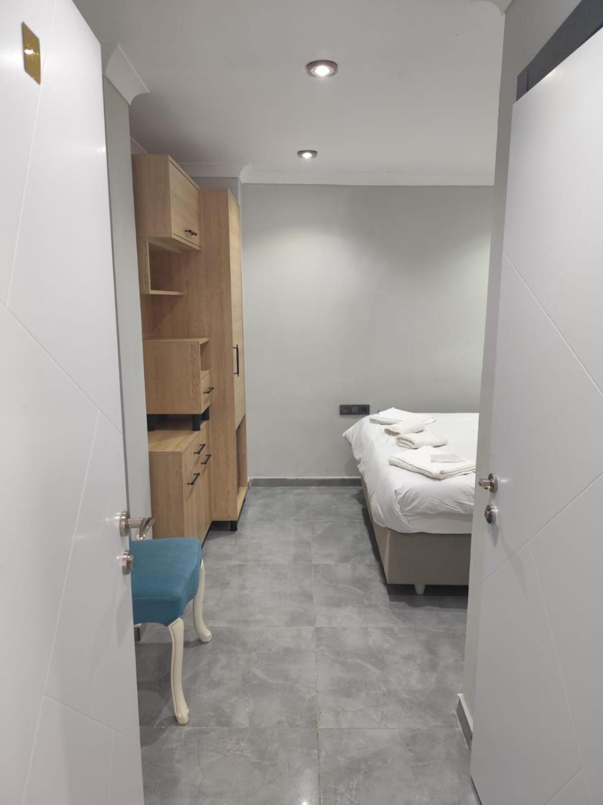 Moonlight Hotel Istanbul Bagian luar foto