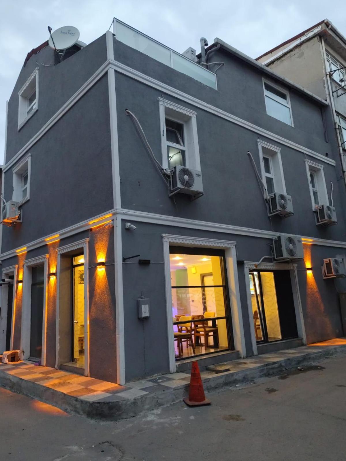 Moonlight Hotel Istanbul Bagian luar foto
