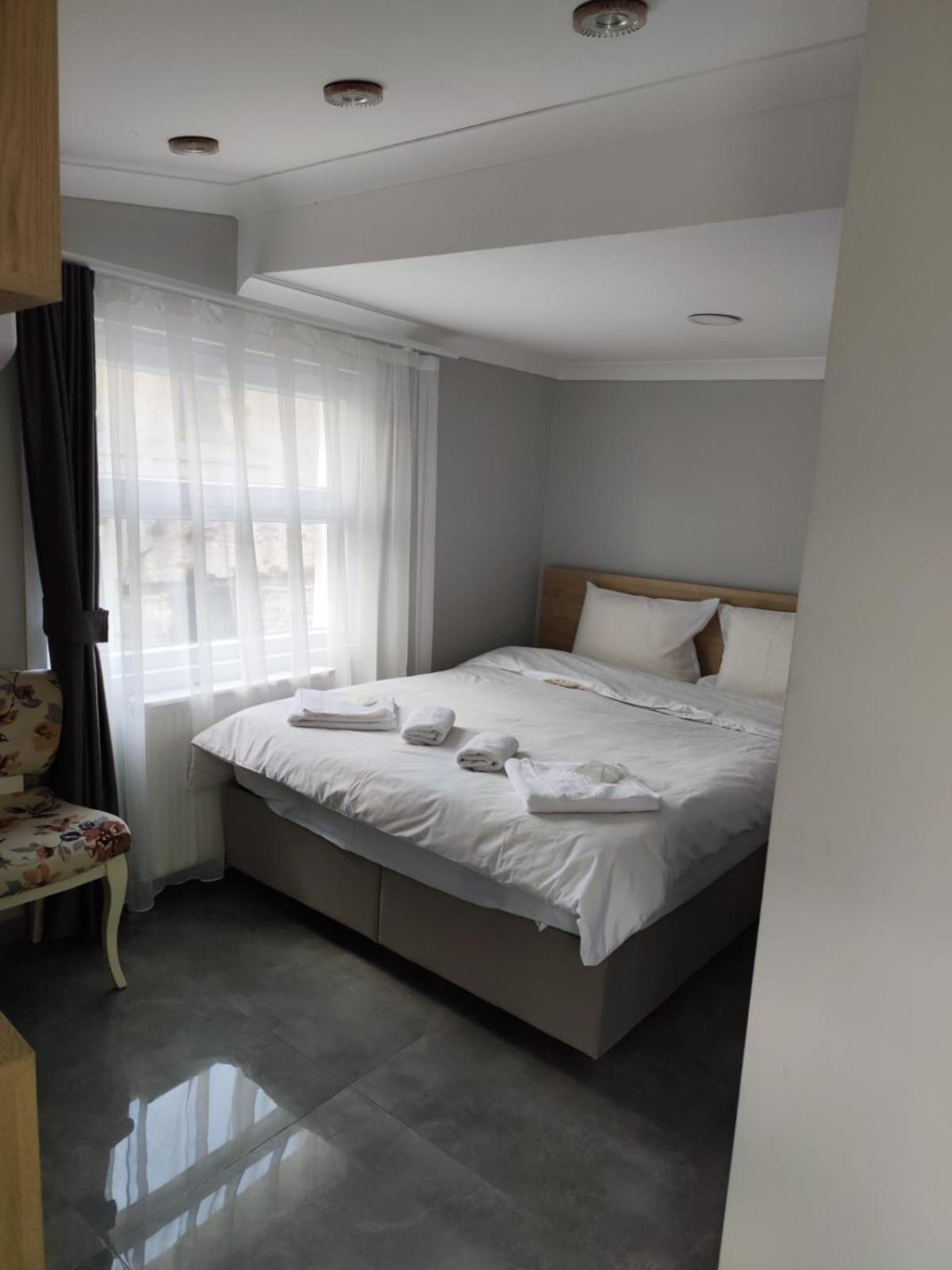 Moonlight Hotel Istanbul Bagian luar foto